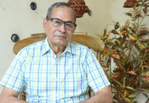 Dr Abhay Narayan
